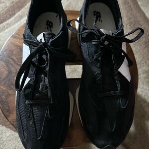 New Balance Black and Gray Sneakers